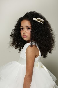 Agata Maria Couture Bespoke Bridal Wear and Luxury Flower Girl Dresses 1075790 Image 4